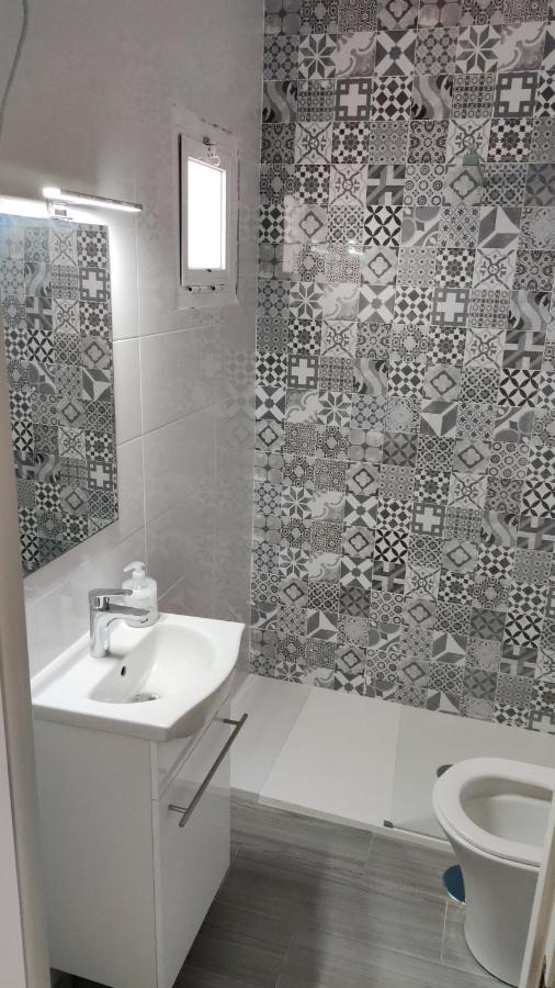 Saltillo Alto Gray Studio. Vistas Al Mar Y Piscina Torremolinos Dış mekan fotoğraf