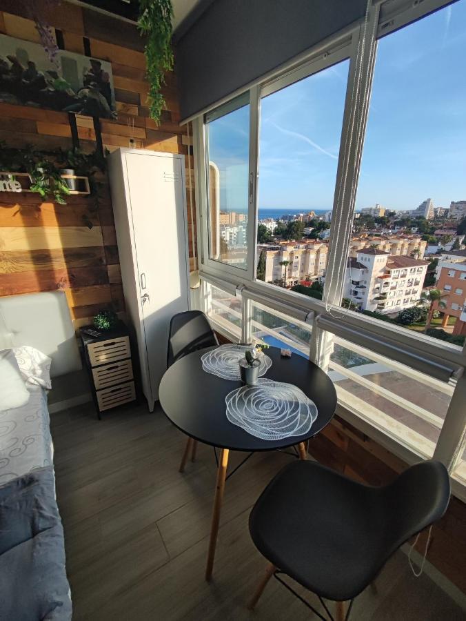 Saltillo Alto Gray Studio. Vistas Al Mar Y Piscina Torremolinos Dış mekan fotoğraf