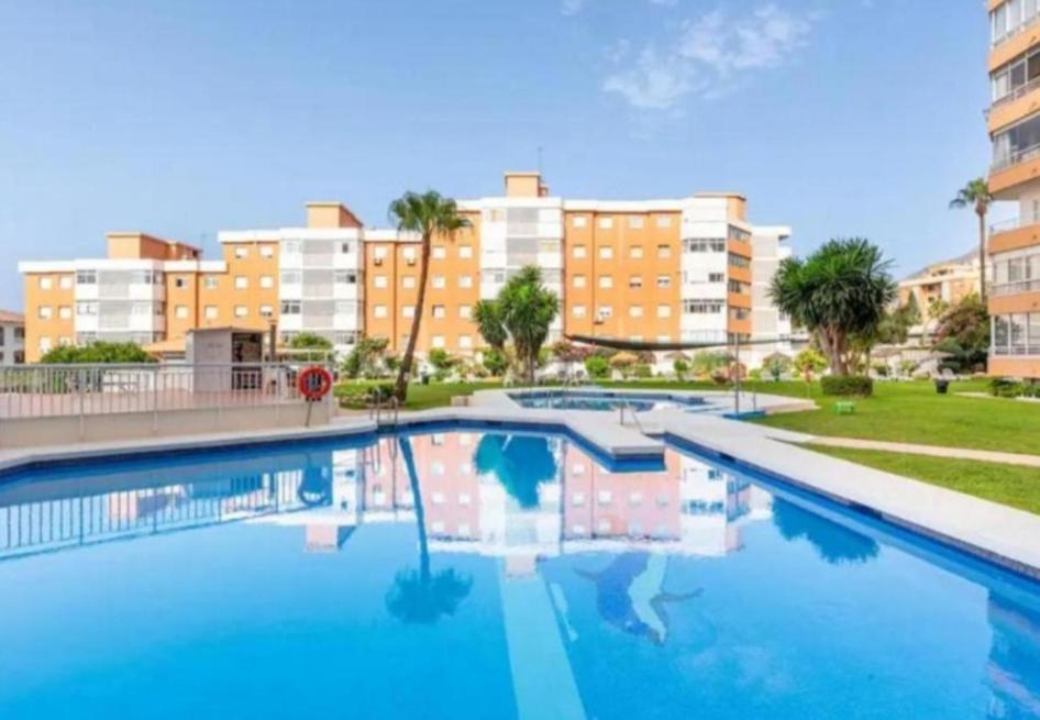 Saltillo Alto Gray Studio. Vistas Al Mar Y Piscina Torremolinos Dış mekan fotoğraf